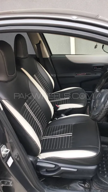 Toyota Vitz 2012 for Sale in Swabi Toyota Vitz 2012 for Sale in Swabi Image-8