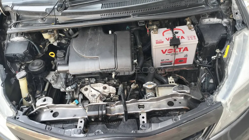 Toyota Vitz 2012 for Sale in Swabi Toyota Vitz 2012 for Sale in Swabi Image-9