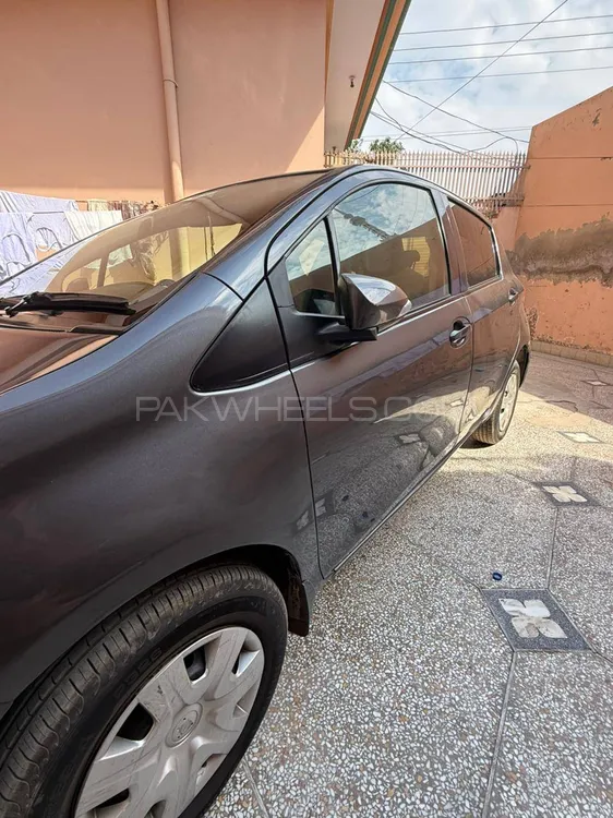 Toyota Vitz 2013 for Sale in Sargodha Toyota Vitz 2013 for Sale in Sargodha Image-18