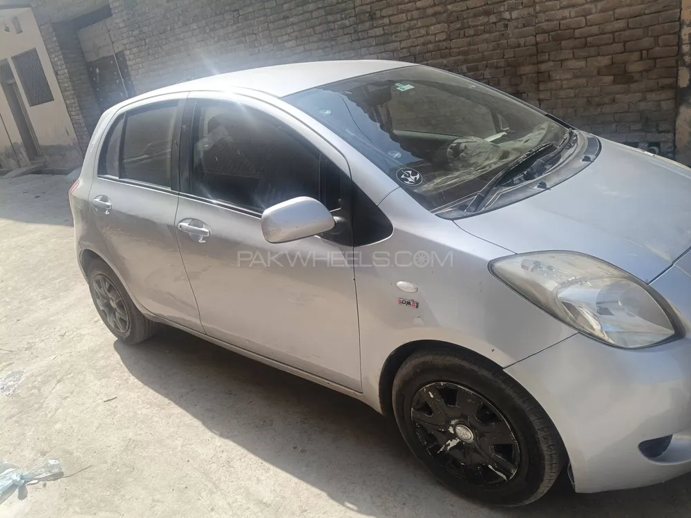 Toyota Vitz 2007 for Sale in Peshawar Toyota Vitz 2007 for Sale in Peshawar Image-3