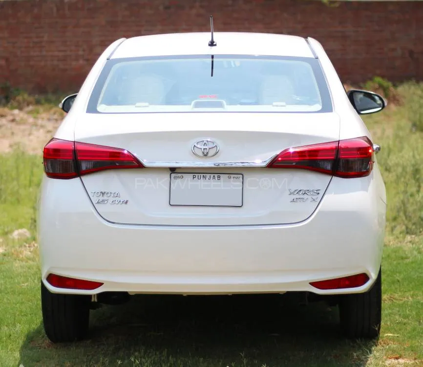 Toyota Yaris Sedan 2022 for Sale in Lahore Toyota Yaris Sedan 2022 for Sale in Lahore Image-5