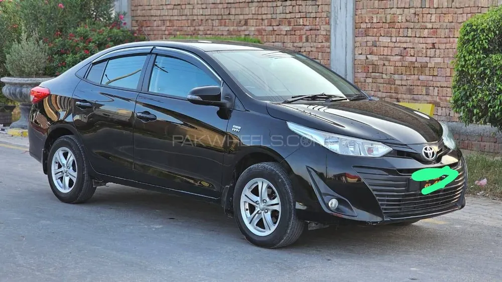 Toyota Yaris Sedan 2021 for Sale in Lahore Toyota Yaris Sedan 2021 for Sale in Lahore Image-4