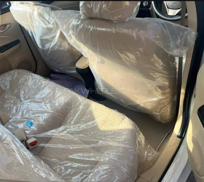 Toyota Yaris Sedan 2025 for Sale in Lahore Toyota Yaris Sedan 2025 for Sale in Lahore Image-2