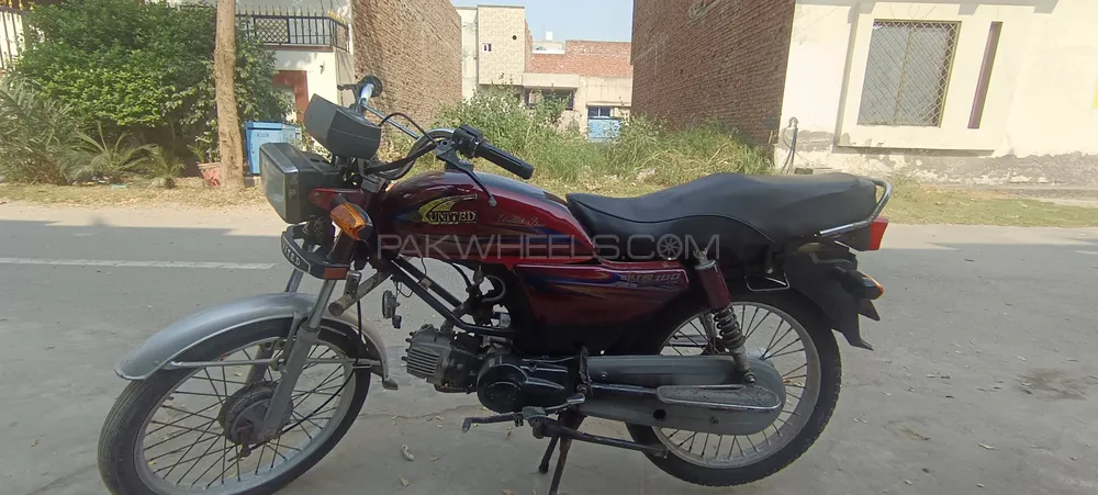 United US 100 2018 for Sale Image-1