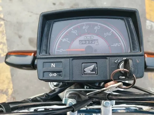 Honda CD 70 2025