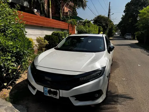 Honda Civic Oriel 1.8 i-VTEC CVT 2020