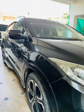 Honda Vezel Hybrid Z 2014