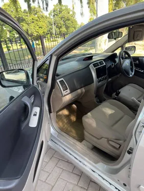 Suzuki Liana RXi 2007
