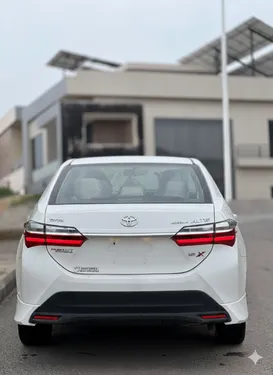 Toyota Corolla Altis X Automatic 1.6 2022