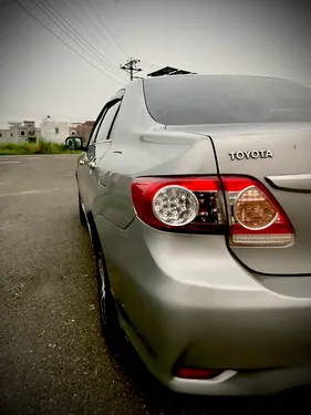Toyota Corolla GLi 1.3 VVTi 2013