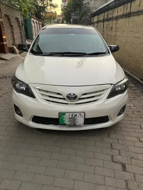 Toyota Corolla GLi 1.3 VVTi 2013