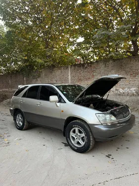 Toyota Harrier 2002