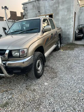 ٹویوٹا ہائیلکس ڈبل کیب 2004 for Sale ٹویوٹا ہائیلکس ڈبل کیب 2004 for Sale