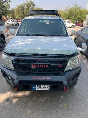 Toyota Hilux SR5 2008