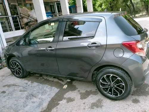 Toyota Vitz F M Package 1.0 2015