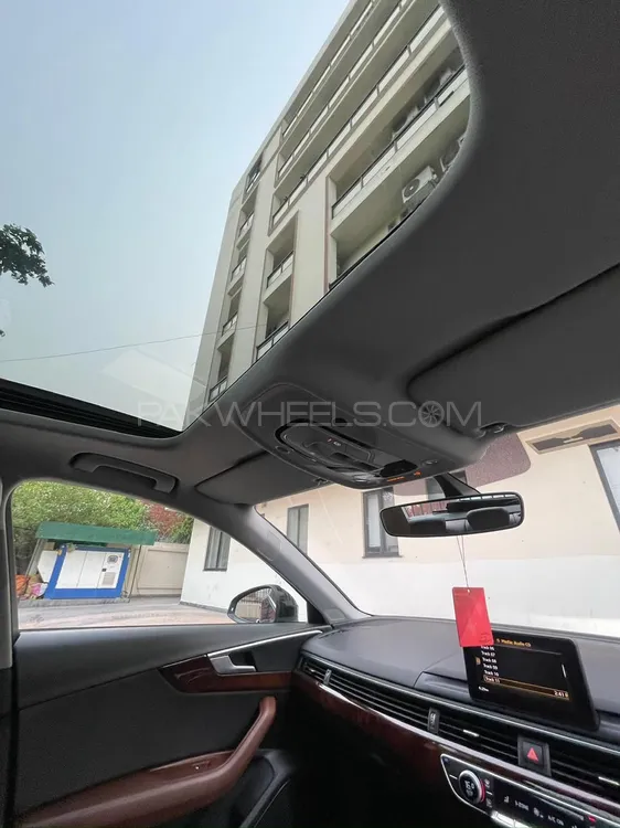 Audi A4 2018 for Sale in Gujranwala Audi A4 2018 for Sale in Gujranwala Image-4