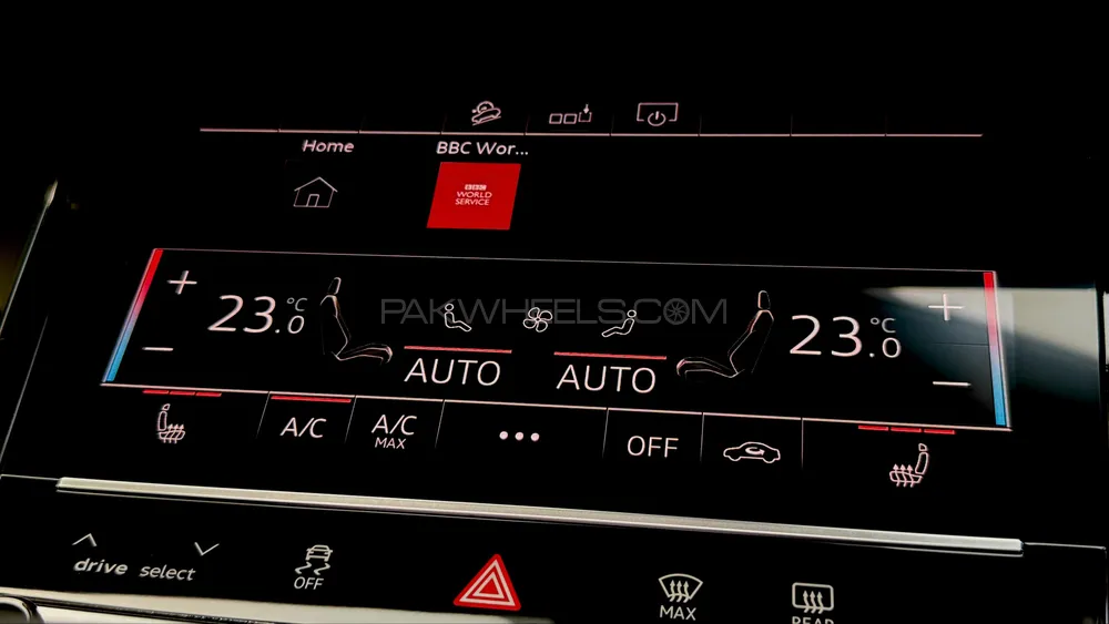 Audi e-tron 2020 for Sale in Lahore Audi e-tron 2020 for Sale in Lahore Image-9