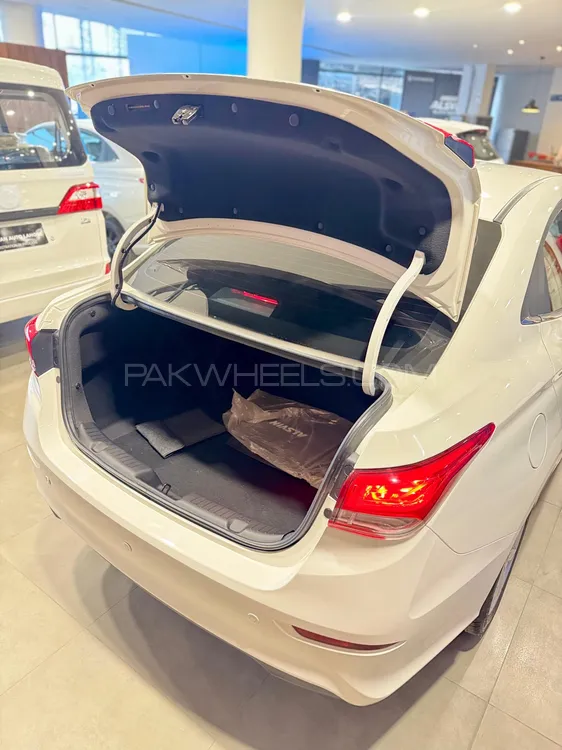 Changan Alsvin 2025 for Sale in Lahore Changan Alsvin 2025 for Sale in Lahore Image-5