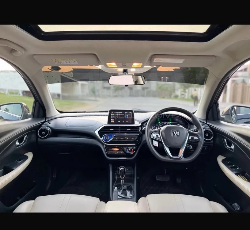 Changan Alsvin 2022 for Sale in Islamabad Changan Alsvin 2022 for Sale in Islamabad Image-9