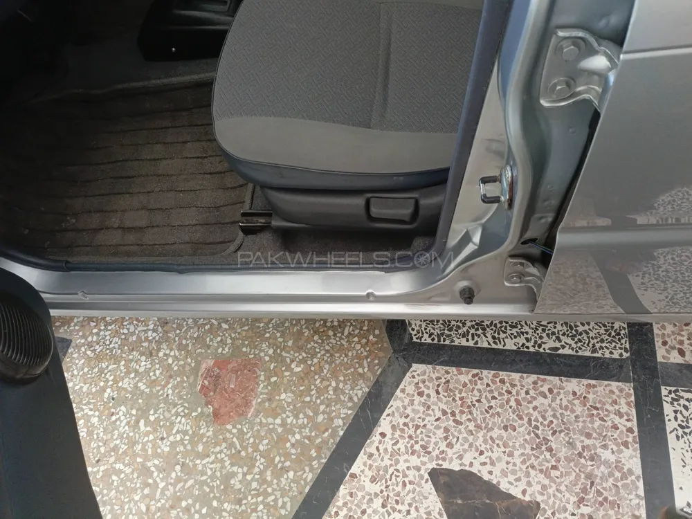Daihatsu Cuore 2011 for Sale in Rawalpindi Daihatsu Cuore 2011 for Sale in Rawalpindi Image-2