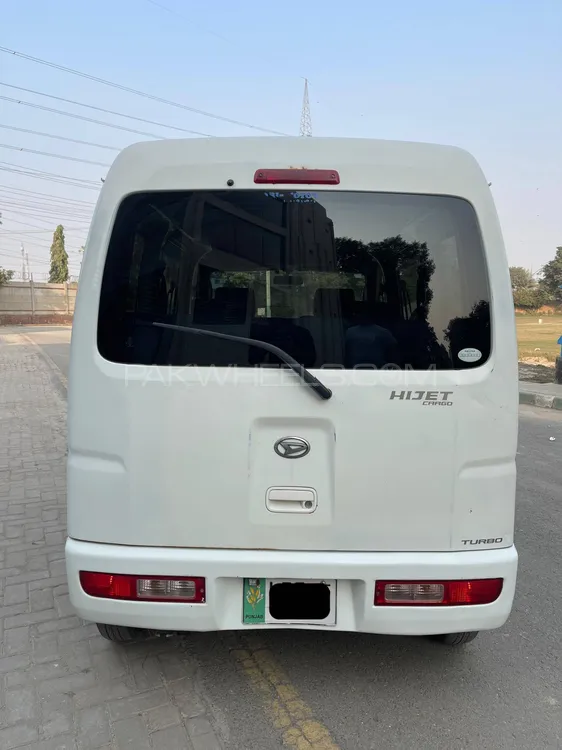 Daihatsu Hijet 2015 for Sale in Lahore Daihatsu Hijet 2015 for Sale in Lahore Image-6