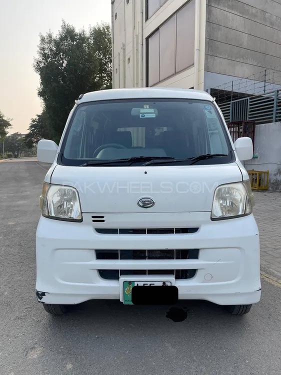 Daihatsu Hijet 2015 for Sale in Lahore Daihatsu Hijet 2015 for Sale in Lahore Image-1