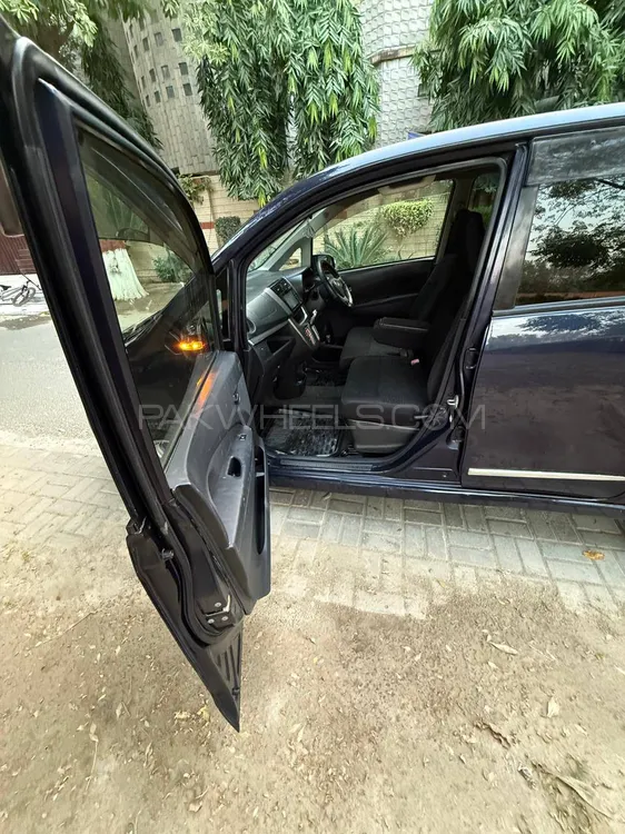 Daihatsu Move 2013 for Sale in Lahore Daihatsu Move 2013 for Sale in Lahore Image-9
