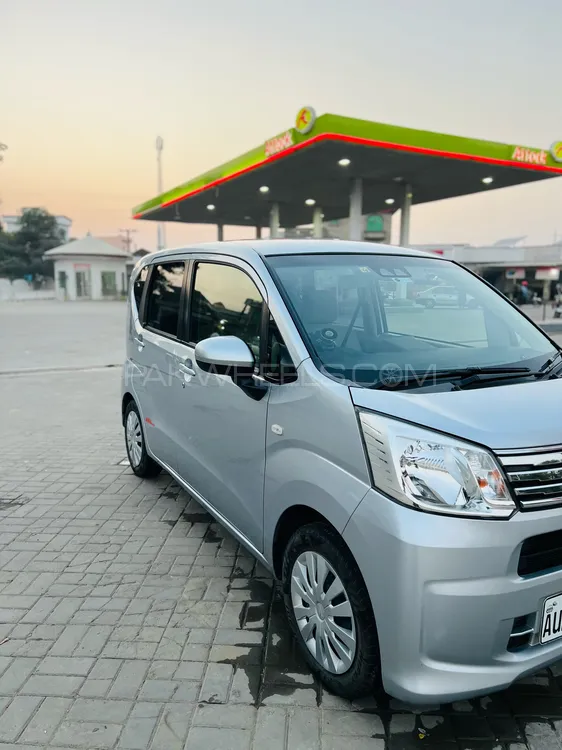 Daihatsu Move 2025 for Sale in Gujrat Daihatsu Move 2025 for Sale in Gujrat Image-3