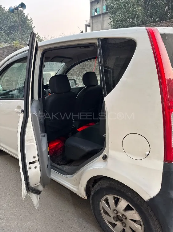 Daihatsu Move 2007 for Sale in Lahore Daihatsu Move 2007 for Sale in Lahore Image-7