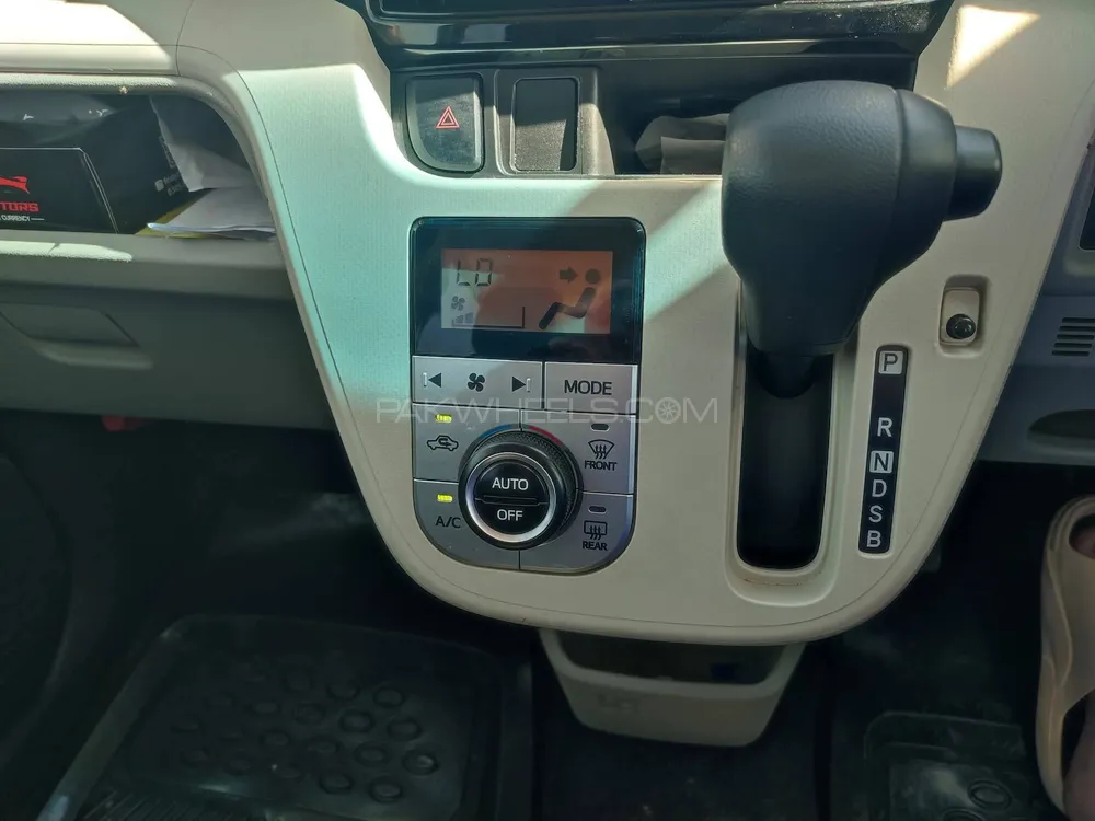 Daihatsu Move 2022 for Sale in Islamabad Daihatsu Move 2022 for Sale in Islamabad Image-7