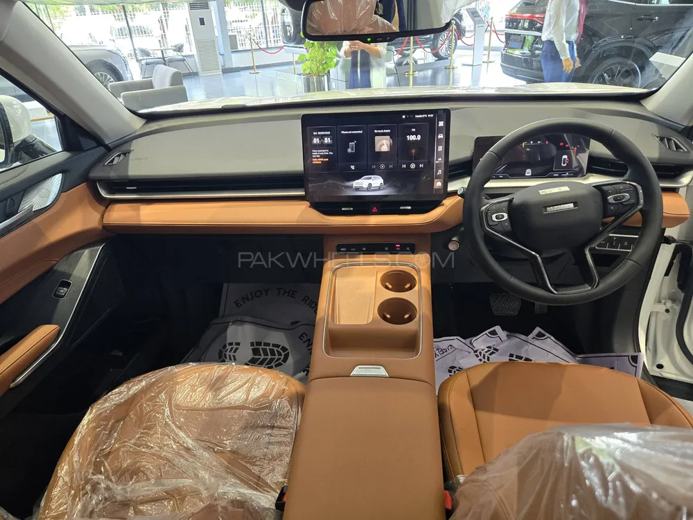Haval H6 2025 for Sale in Islamabad Haval H6 2025 for Sale in Islamabad Image-2