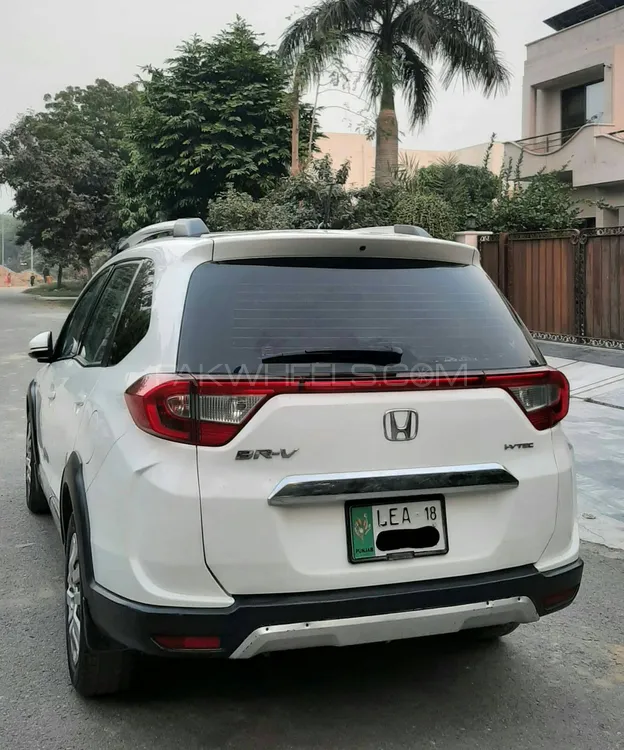 Honda BR-V 2018 for Sale in Lahore Honda BR-V 2018 for Sale in Lahore Image-5