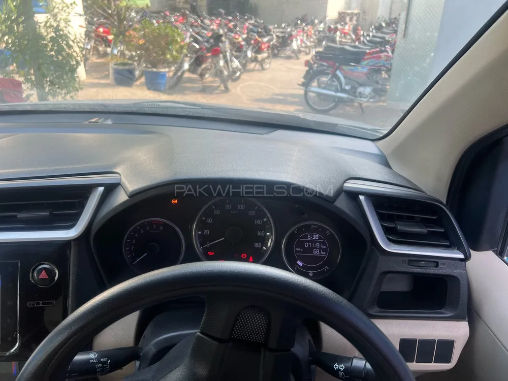 Honda BR-V 2019 for Sale in Lahore Honda BR-V 2019 for Sale in Lahore Image-3