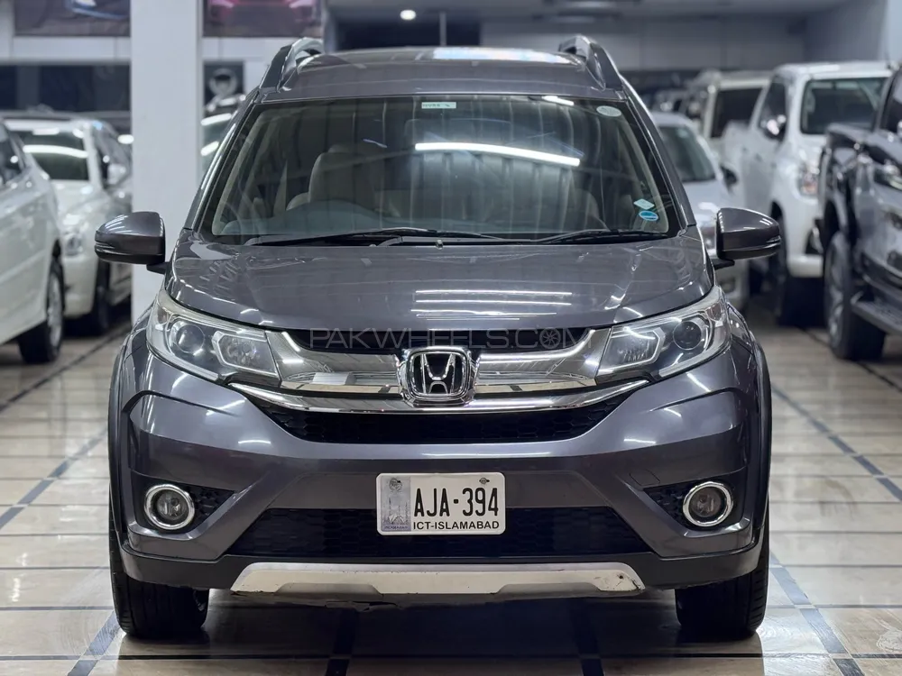 Honda BR-V 2017 for Sale in Peshawar Honda BR-V 2017 for Sale in Peshawar Image-1