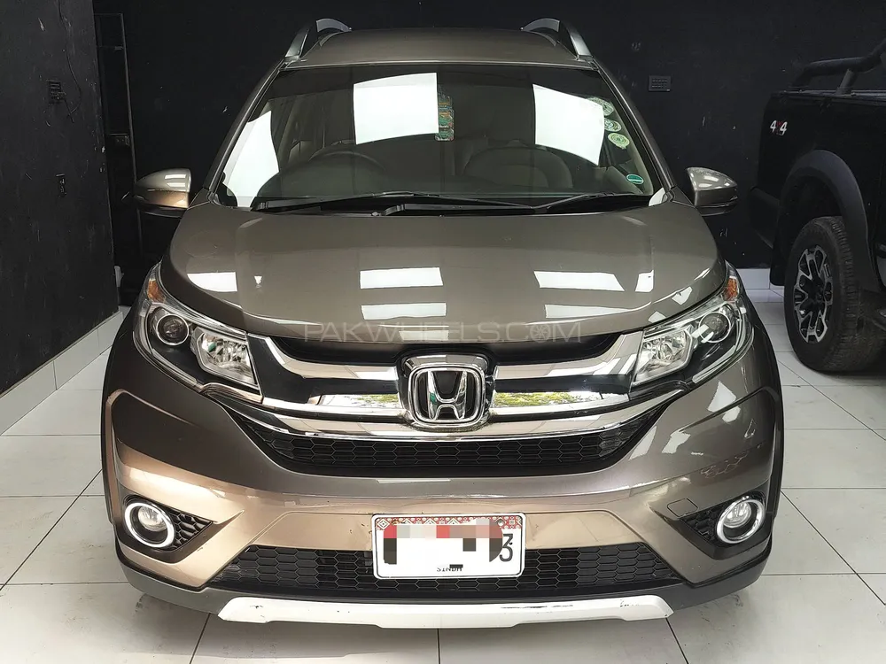 Honda BR-V 2017 for Sale in Karachi Honda BR-V 2017 for Sale in Karachi Image-1