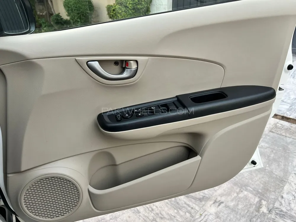 Honda BR-V 2020 for Sale in Lahore Honda BR-V 2020 for Sale in Lahore Image-11