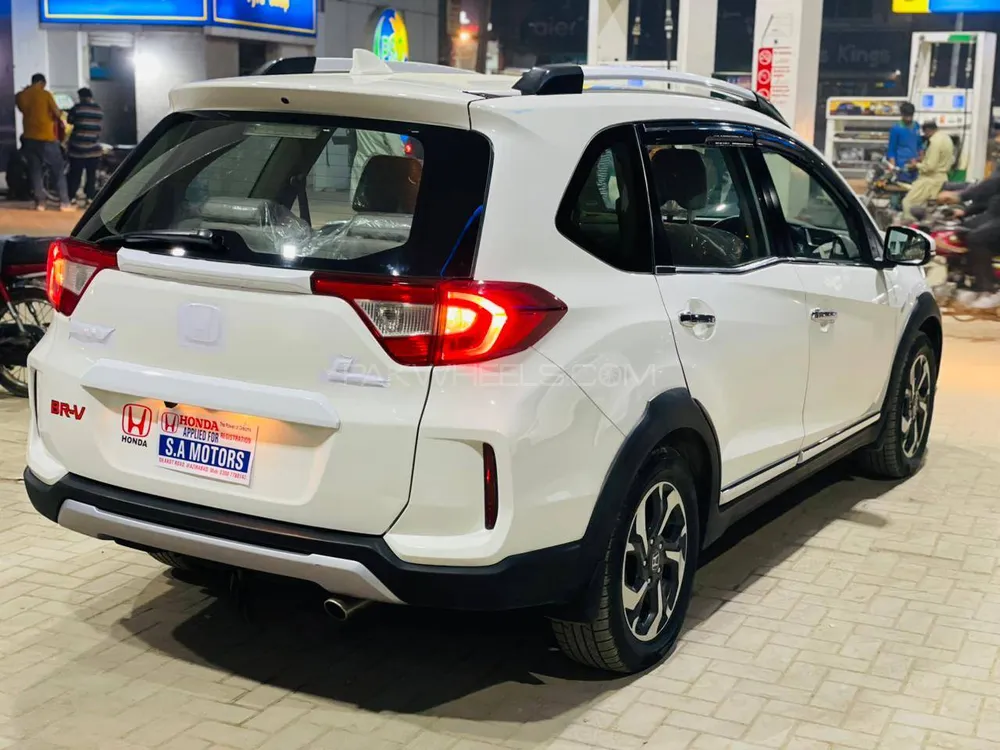 Honda BR-V 2021 for Sale in Gujranwala Honda BR-V 2021 for Sale in Gujranwala Image-7