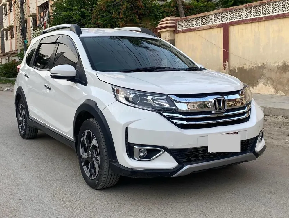 Honda BR-V 2021 for Sale in Karachi Honda BR-V 2021 for Sale in Karachi Image-3