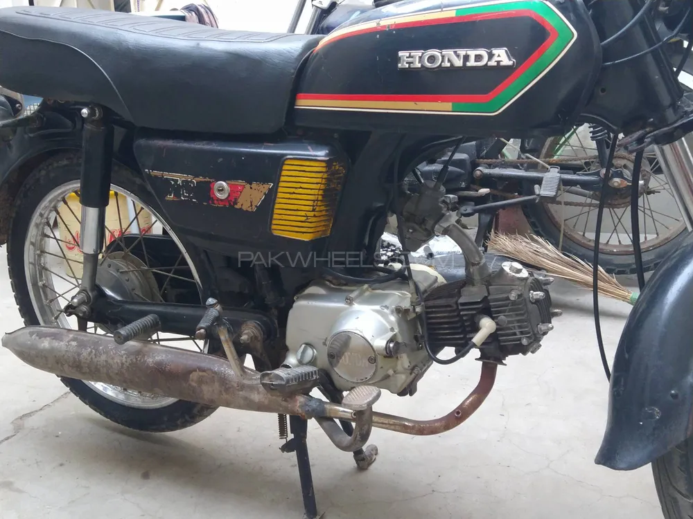 Honda CD 70 1982 for Sale Honda CD 70 1982 for Sale Image-17
