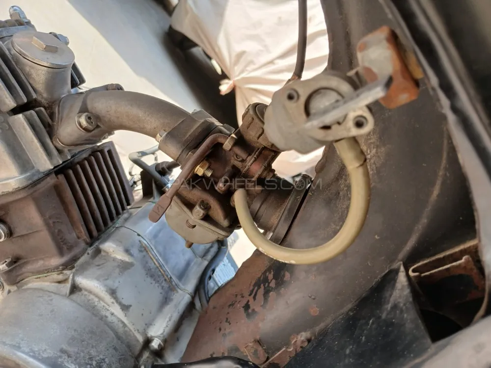 Honda CD 70 2004 for Sale Honda CD 70 2004 for Sale Image-8
