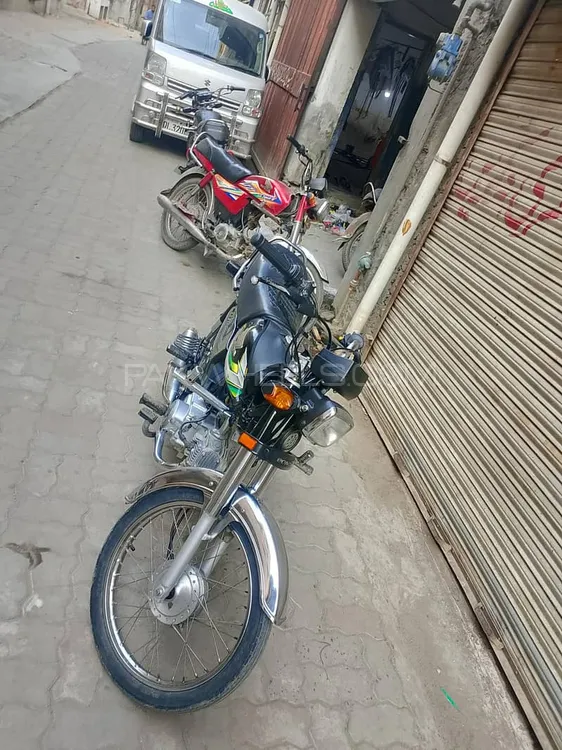Honda CD 70 2023 for Sale Honda CD 70 2023 for Sale Image-4