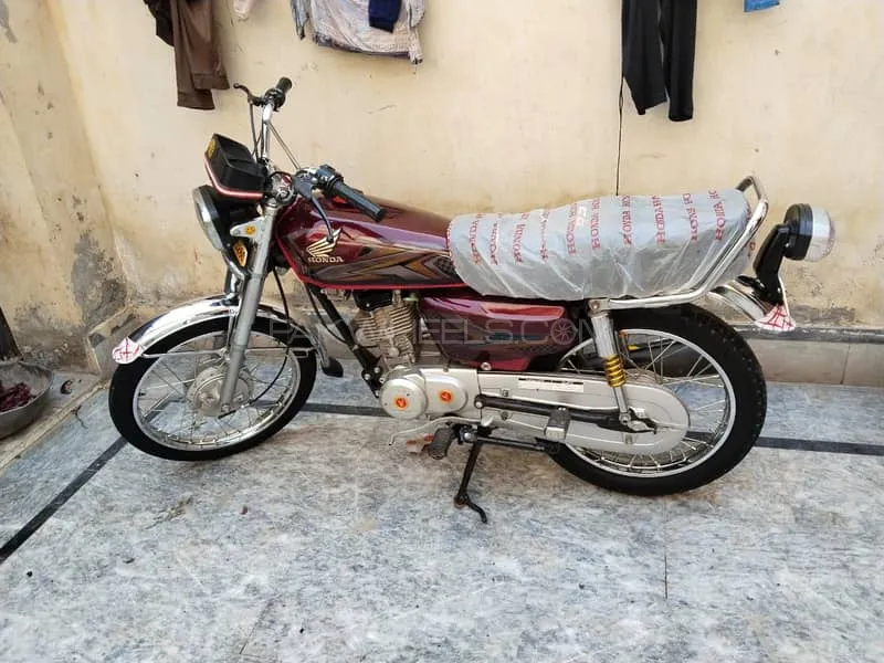 Honda CG 125 2015 for Sale Honda CG 125 2015 for Sale Image-1