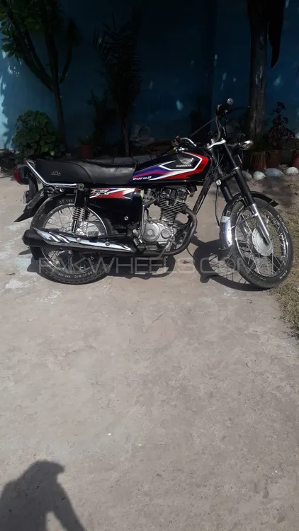 Honda CG 125 2016 for Sale Honda CG 125 2016 for Sale Image-1