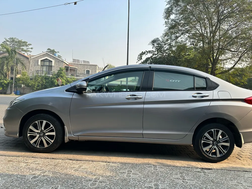 Honda City 2022 for Sale in Lahore Honda City 2022 for Sale in Lahore Image-10