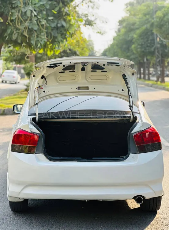 Honda City 2013 for Sale in Lahore Honda City 2013 for Sale in Lahore Image-9