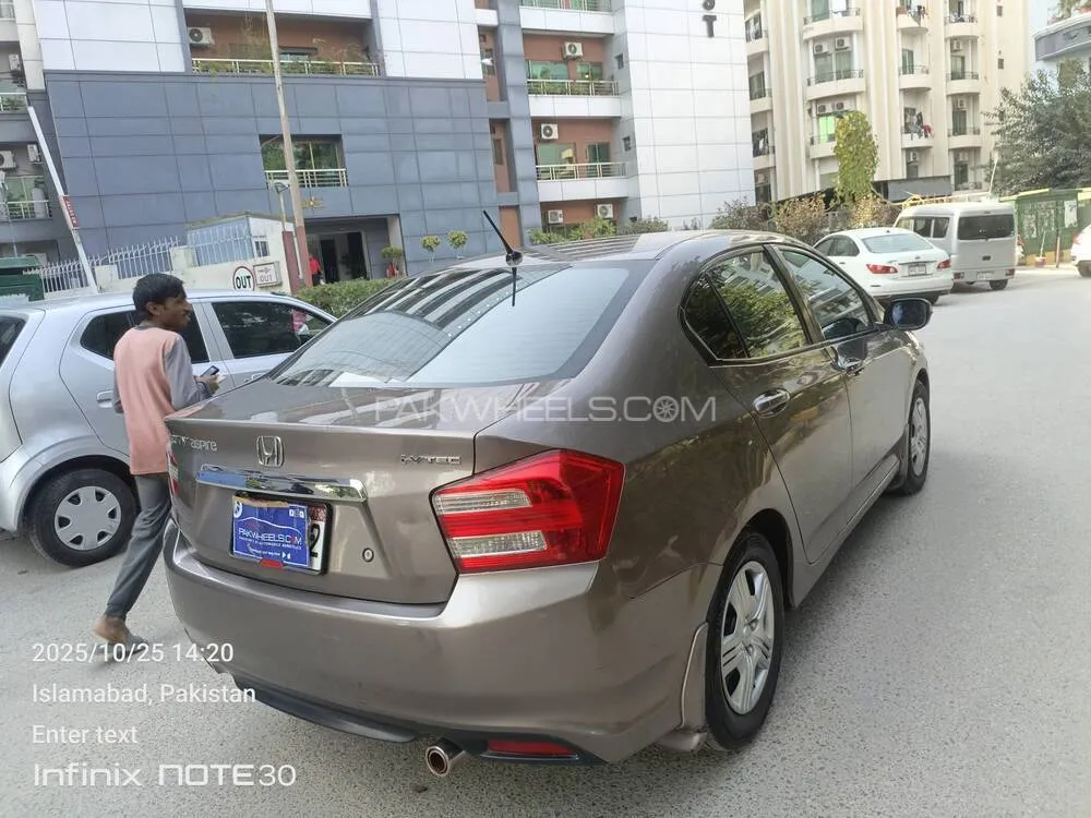Honda City 2015 for Sale in Islamabad Honda City 2015 for Sale in Islamabad Image-5
