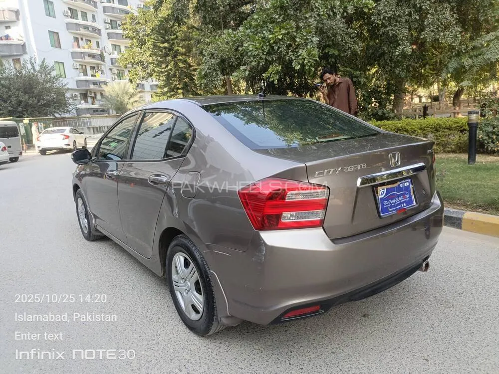 Honda City 2015 for Sale in Islamabad Honda City 2015 for Sale in Islamabad Image-4