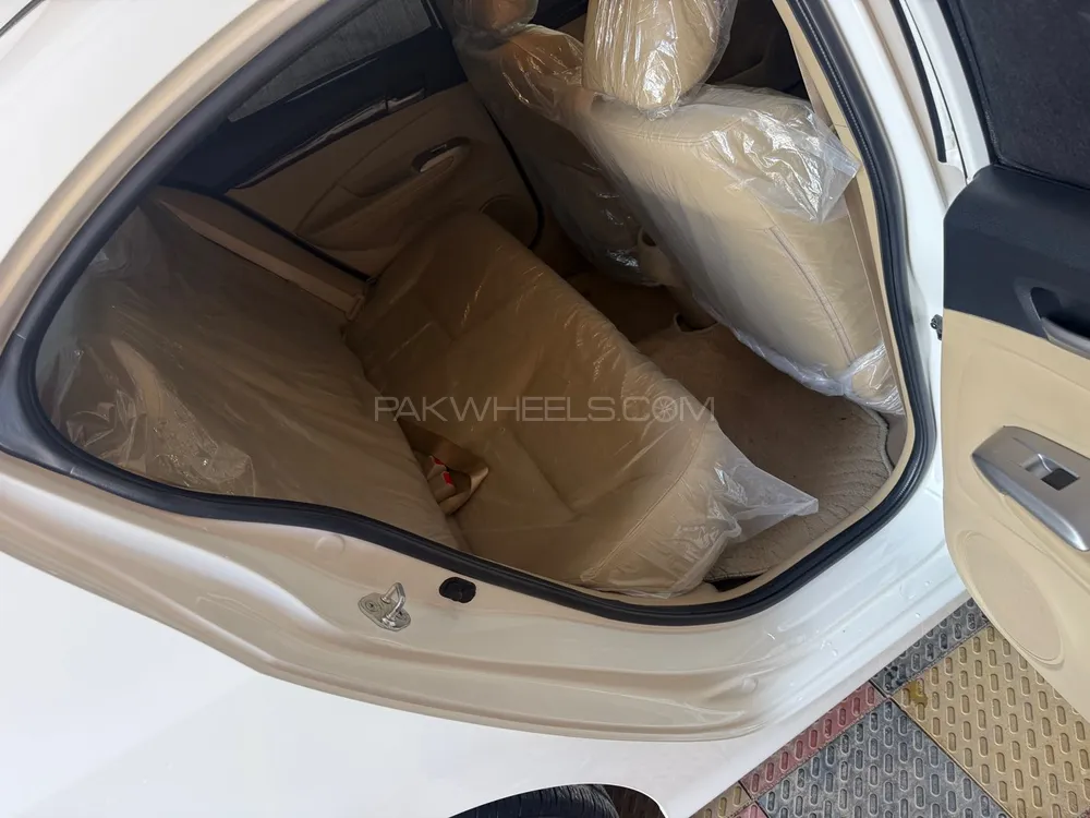 Honda City 2021 for Sale in Hasilpur Honda City 2021 for Sale in Hasilpur Image-8