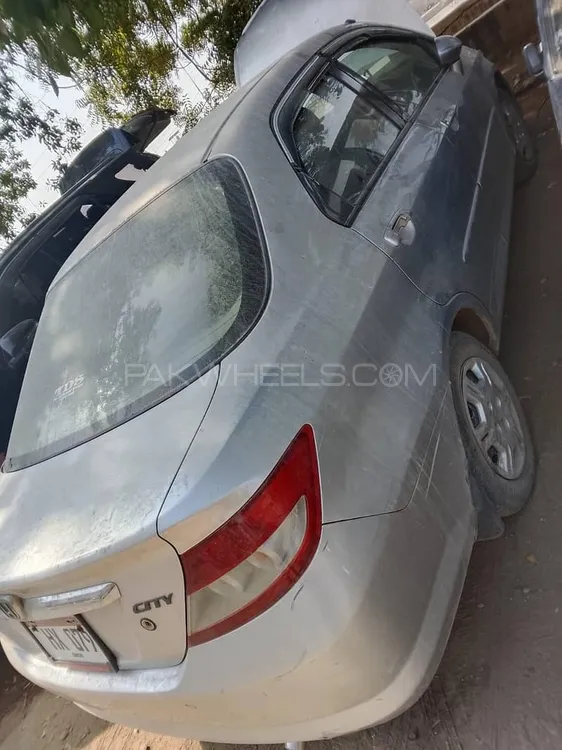 Honda City 2005 for Sale in Karachi Honda City 2005 for Sale in Karachi Image-2
