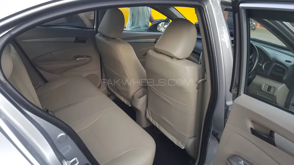 Honda City 2017 for Sale in Bahawalpur Honda City 2017 for Sale in Bahawalpur Image-5
